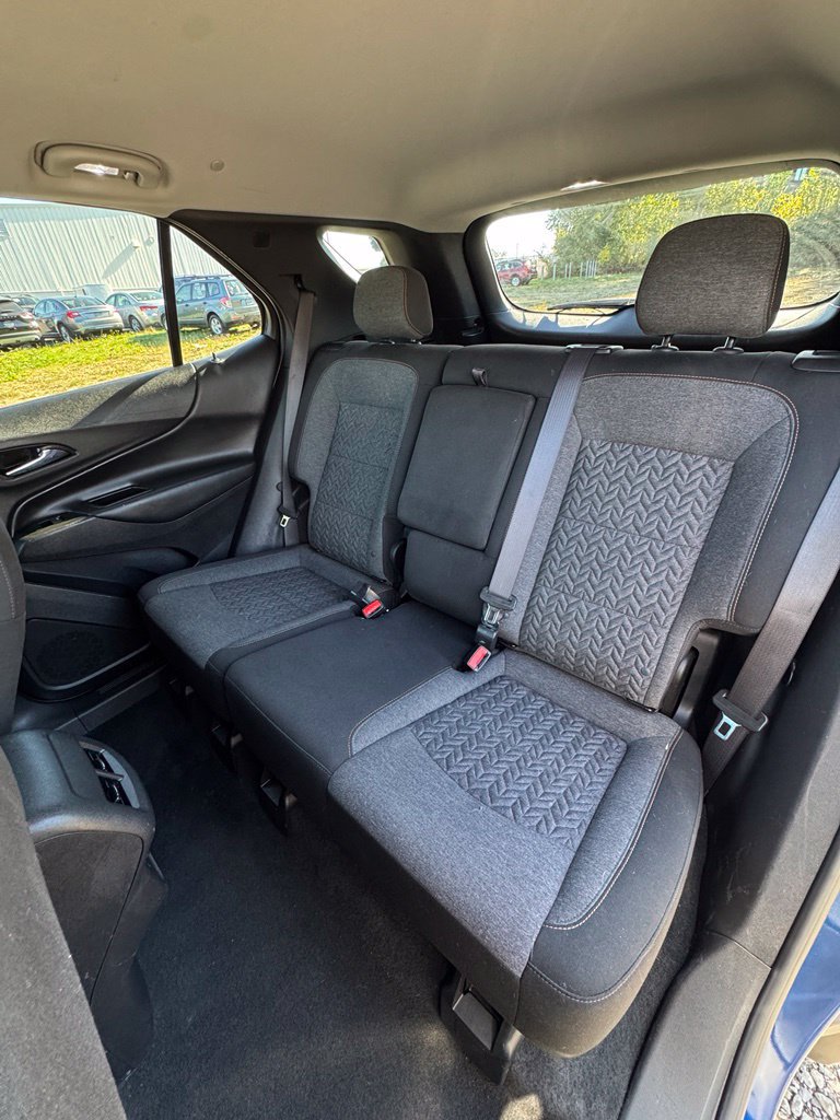 Used 2022 Chevrolet Equinox LT FWD image 25