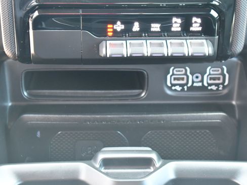 Used 2023 RAM 1500 Limited RWD image 18