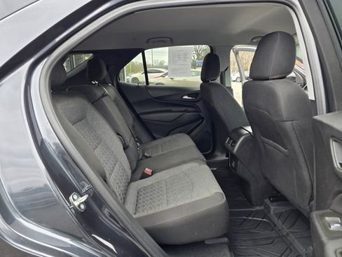 Used 2022 Chevrolet Equinox LT image 31