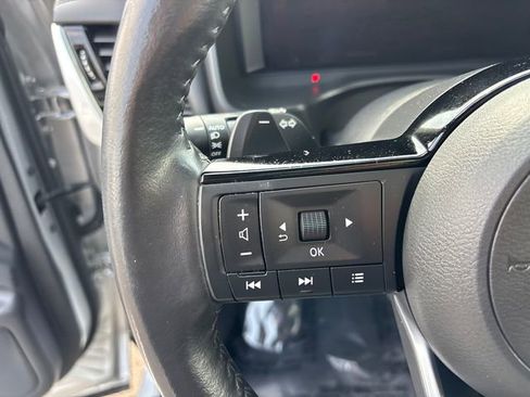 Used 2021 Nissan Rogue Platinum FWD image 20