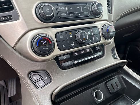 Used 2019 GMC Yukon Denali w/ Denali Ultimate Package image 28