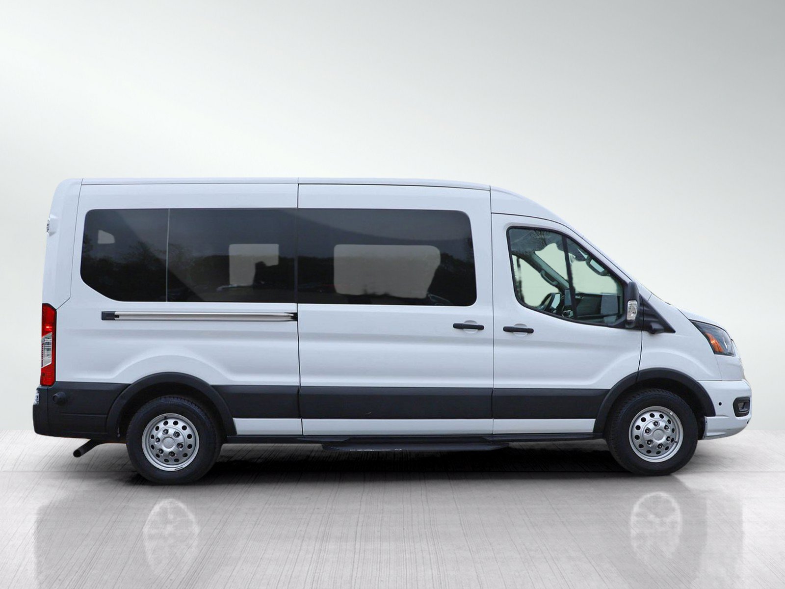 Used 2024 Ford Transit 350 XLT AWD/4WD image 6
