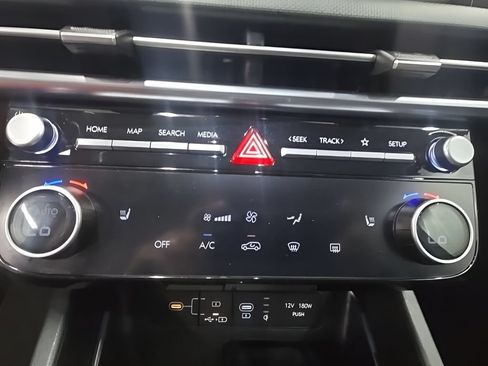 Certified 2025 Hyundai Tucson SEL AWD/4WD image 24