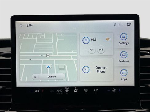 Used 2023 Ford Transit 350 XLT image 17