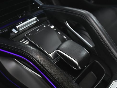 Used 2023 Mercedes-Benz GLE 450 4MATIC image 48