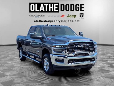 Used 2025 RAM 2500 Big Horn AWD/4WD image 31