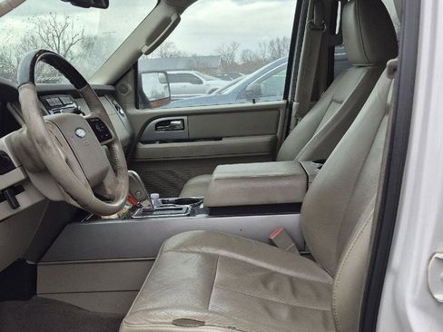 Used 2013 Ford Expedition Limited image 6