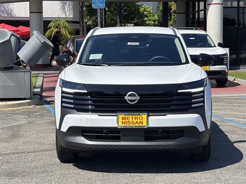 New 2026 Nissan Kicks SV image 6