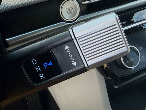 New 2026 Hyundai Tucson Limited image 14