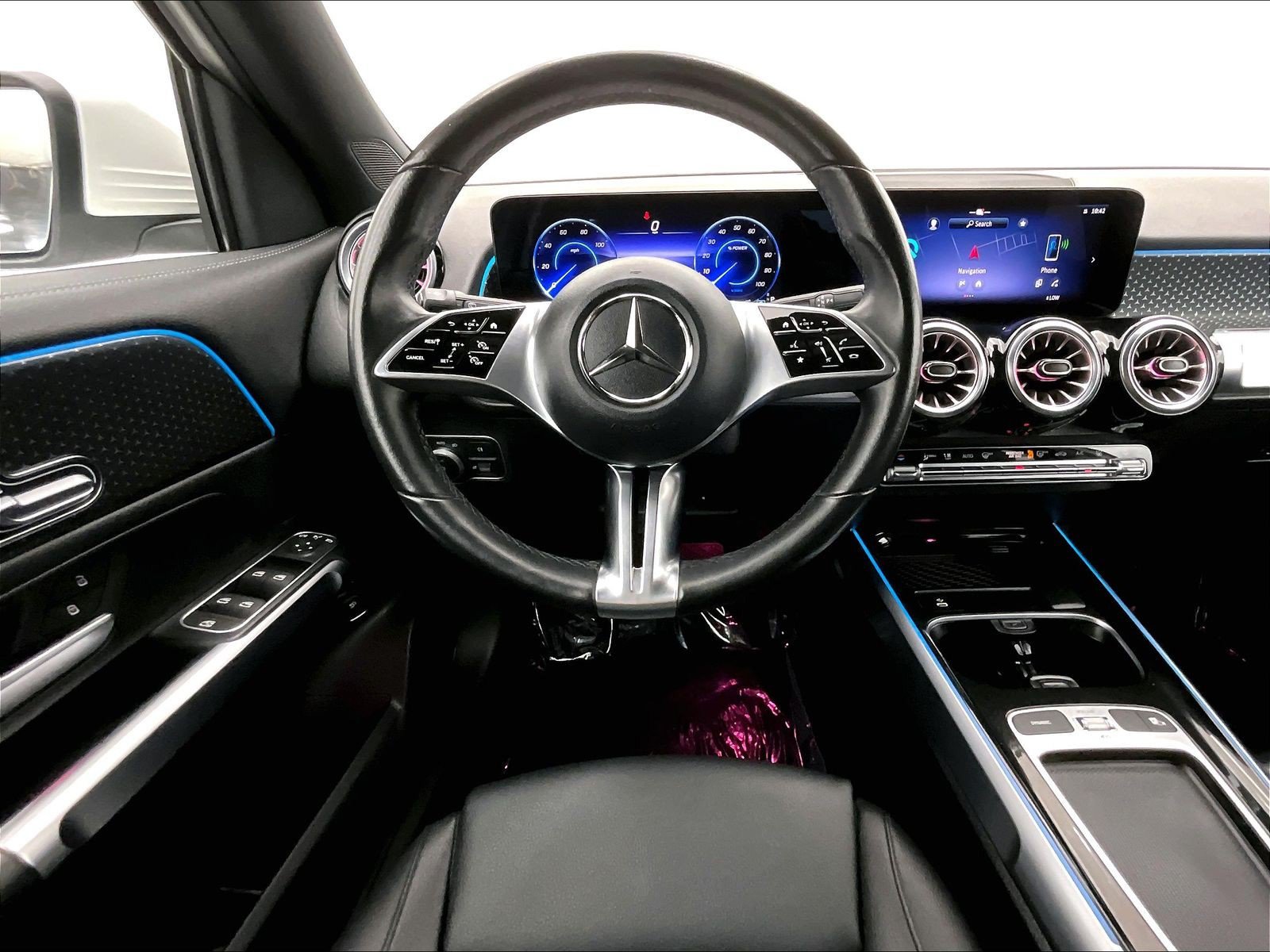 Certified 2024 Mercedes-Benz EQB 250+ image 4