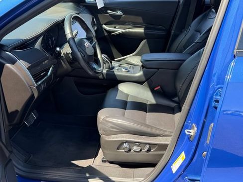 Used 2021 Cadillac XT4 Sport FWD image 22