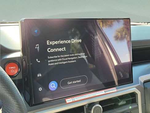 Certified 2025 Toyota Tacoma TRD Off-Road image 25