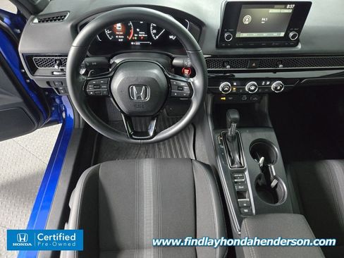 Used 2023 Honda Civic Sport image 11
