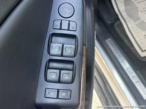 Used 2015 Chevrolet Tahoe LTZ image 27