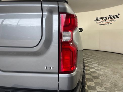 Used 2025 Chevrolet Silverado 1500 LT Trail Boss w/ Convenience Package II AWD/4WD image 32