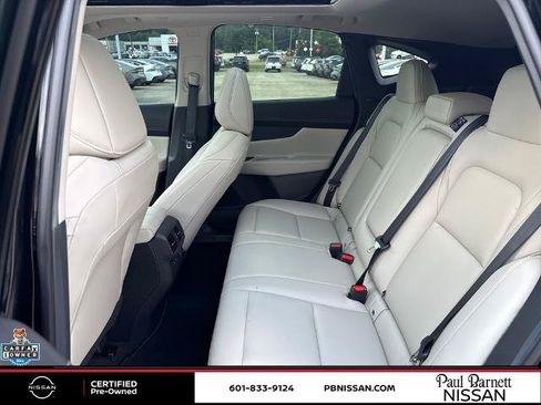 Certified 2025 Nissan Murano SL AWD/4WD image 23