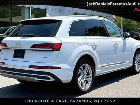 Used 2023 Audi Q7 2.0T Premium w/ Convenience Package AWD/4WD image 2