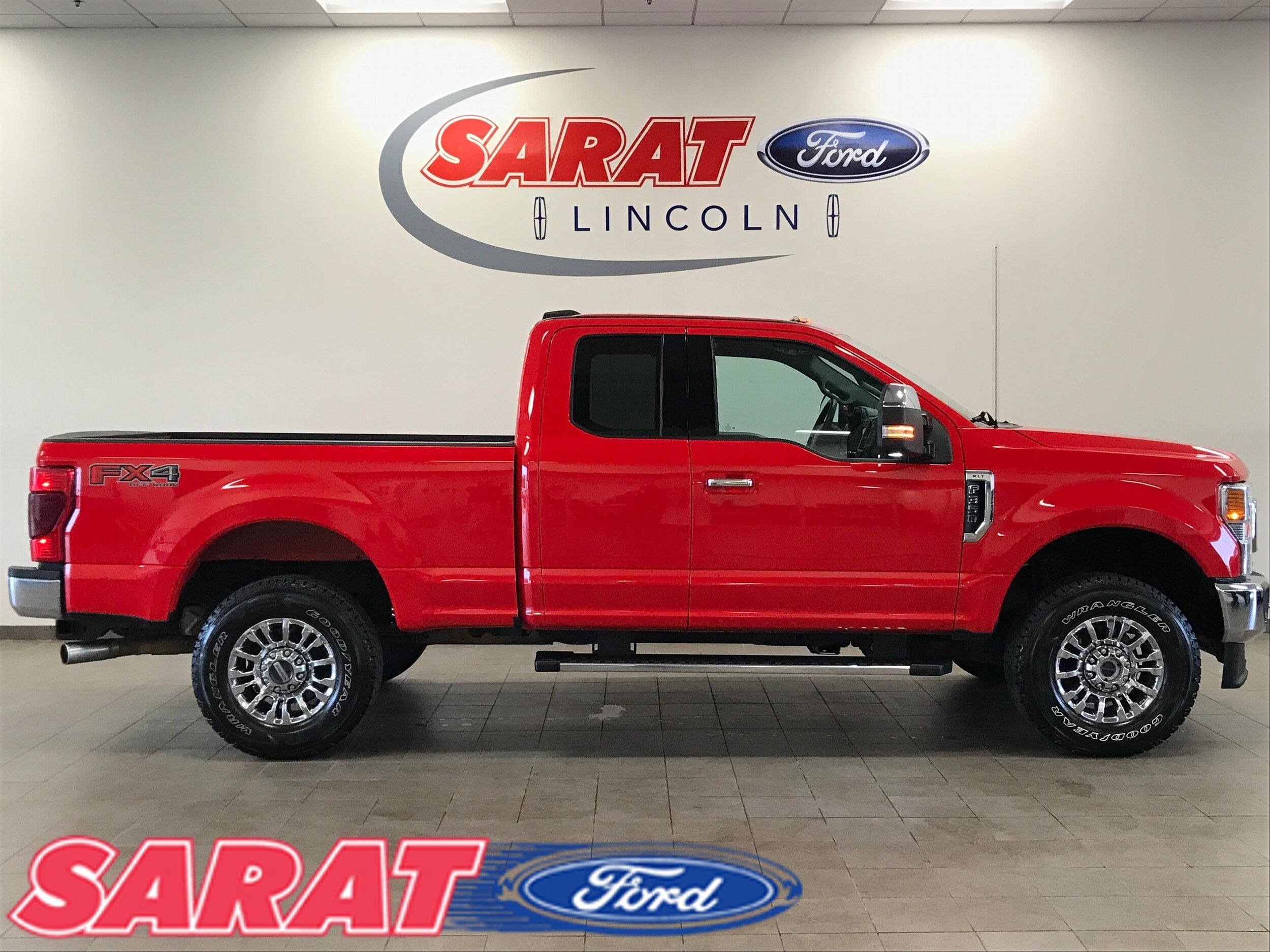 Certified 2020 Ford F350 XLT w/ XLT Premium Package AWD/4WD image 1