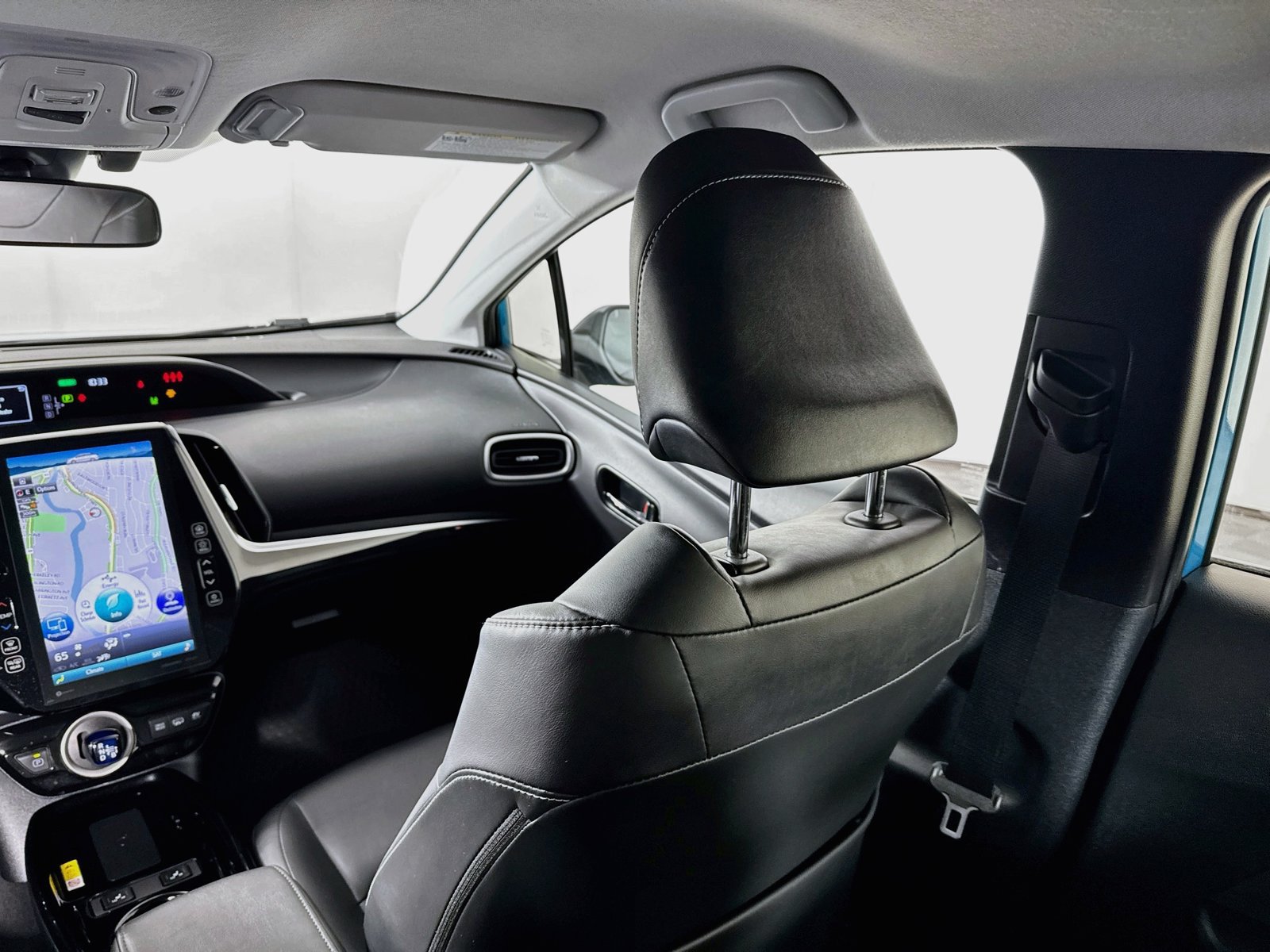 Certified 2022 Toyota Prius Prime XLE FWD image 22