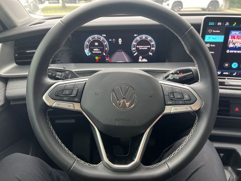 Certified 2026 Volkswagen Tiguan S FWD image 15