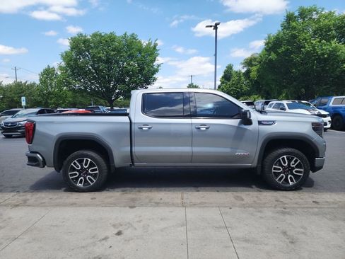 Certified 2023 GMC Sierra 1500 AT4 w/ AT4 Premium Package AWD/4WD image 9