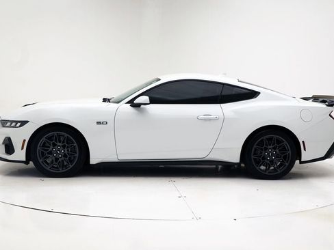 Used 2024 Ford Mustang GT Premium w/ GT Performance Package RWD image 6