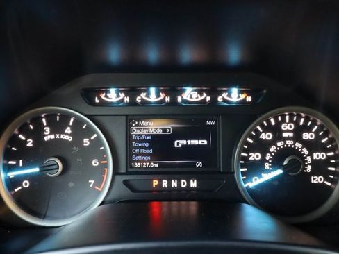 Used 2018 Ford F150 XLT w/ Equipment Group 302A Luxury image 5