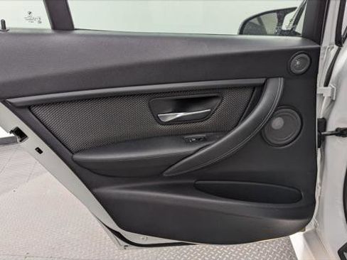 Used 2017 BMW M3 RWD image 14