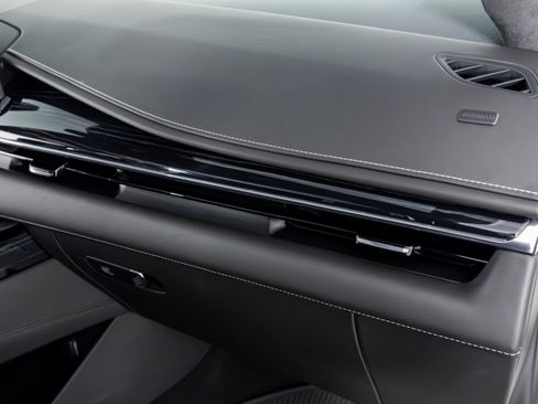 Used 2023 Cadillac Escalade V image 29