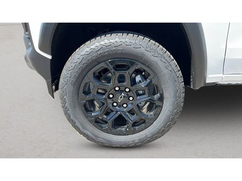 New 2026 Chevrolet Colorado Trail Boss AWD/4WD image 35