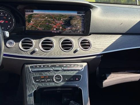 Used 2019 Mercedes-Benz E 300 4MATIC w/ Premium 1 Package image 17
