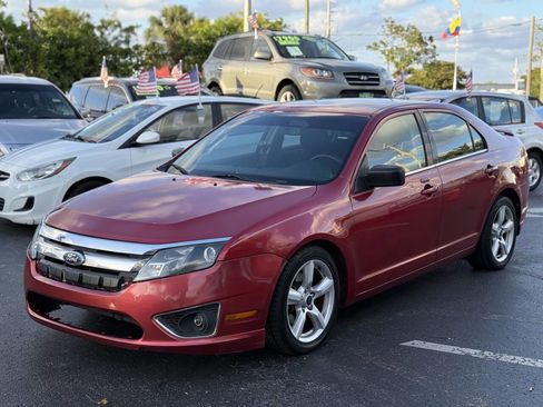 Used 2012 Ford Fusion SE FWD image 2