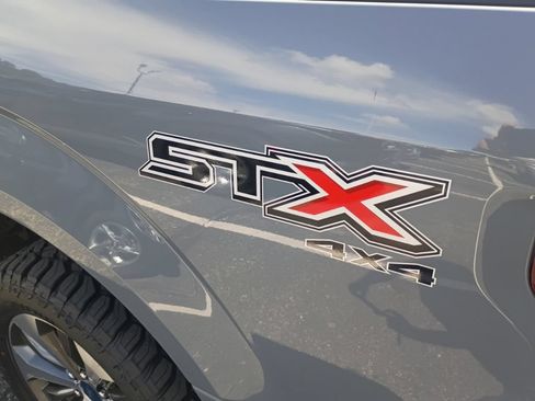 Used 2019 Ford F150 XL w/ Equipment Group 101A Mid AWD/4WD image 8