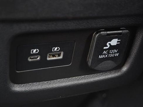 New 2025 Nissan Pathfinder Platinum image 29