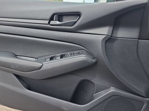 New 2026 Nissan Altima 2.5 SV FWD image 23
