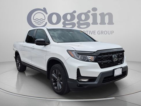 Certified 2024 Honda Ridgeline Sport image 8