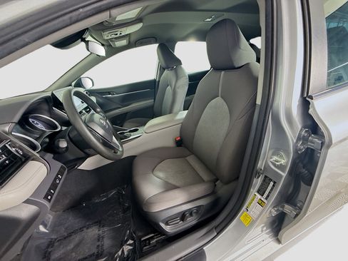 Used 2023 Toyota Camry LE FWD image 21