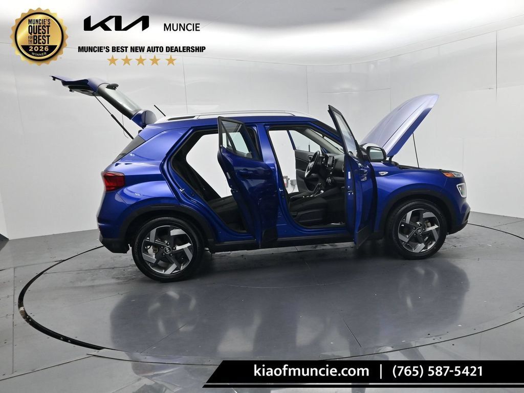 Used 2024 Hyundai Venue SEL FWD image 54