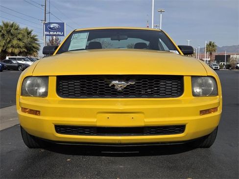 Used 2006 Ford Mustang Coupe image 8