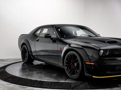 Used 2022 Dodge Challenger SRT Hellcat image 24
