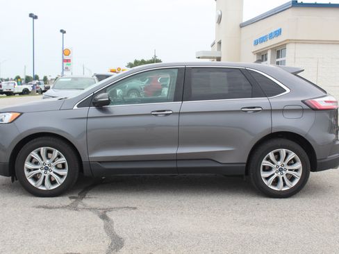 Used 2022 Ford Edge Titanium AWD/4WD image 8