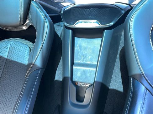 Used 2025 Chevrolet Corvette Stingray Premium Cpe w/ Z51 Performance Package RWD image 22