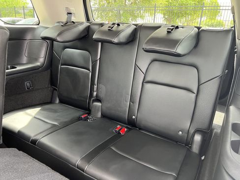 Certified 2025 Nissan Pathfinder SL image 24