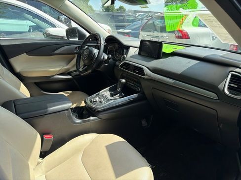 Used 2019 MAZDA CX-9 Touring AWD/4WD image 5