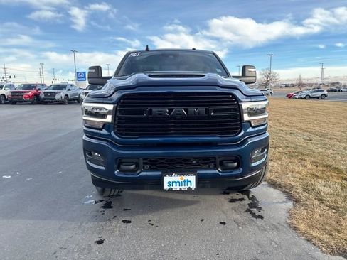 Used 2024 RAM 2500 Laramie w/ Night Edition image 8