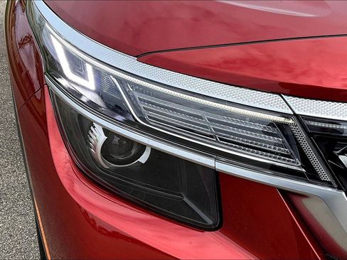 Used 2023 Kia Seltos Nightfall Edition image 29