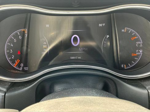 Used 2021 Jeep Grand Cherokee Limited w/ Premium Lighting Group AWD/4WD image 13