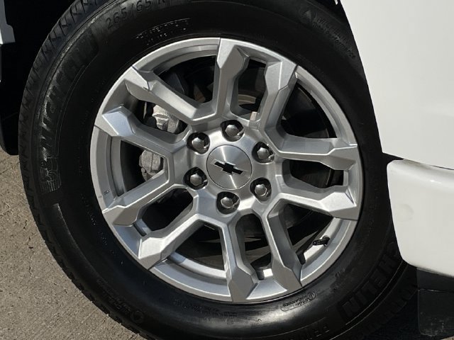 Used 2026 Chevrolet Silverado 1500 RST RWD image 9