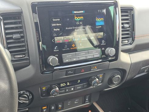 Used 2023 Nissan Frontier PRO-4X w/ Pro-4X Premium Package image 26