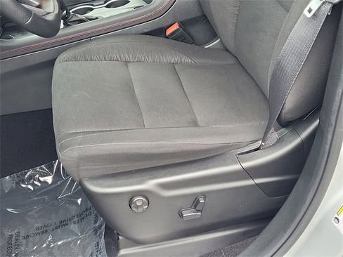 Certified 2025 Dodge Durango R/T w/ Trailer Tow Group IV image 24